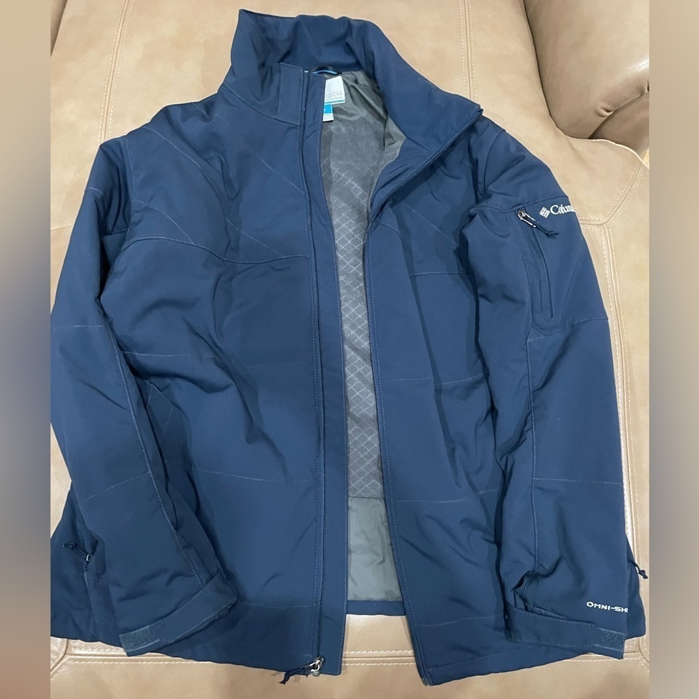 Thick Columbia Omni shield men’s coat